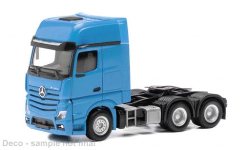 Modellautos Mercedes Actros 1/87 Herpa L Gigaspace blau 1:87 Mercedes Actros 1/87 Herpa L Gigaspace blau 1:87 modellautos