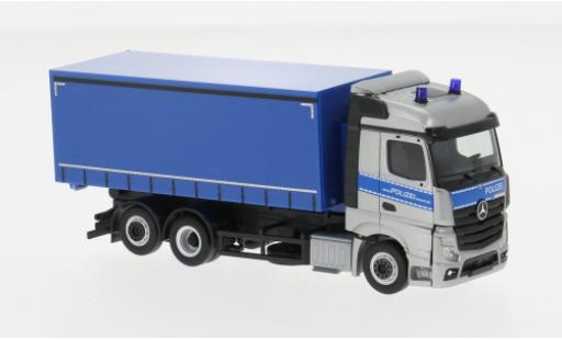 Modellautos Mercedes Actros 1/87 Herpa Streamspace Wechsellader Bereitschaftspolizei Mecklenburg-Vorpommern 1:87 Mercedes Actros 1/87 Herpa Streamspace Wechsellader Bereitschaftspolizei Mecklenburg-Vorpommern 1:87 modellautos