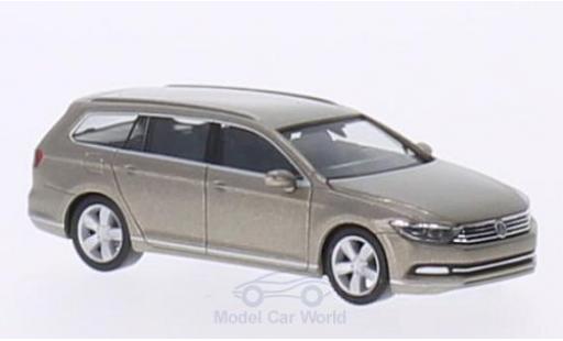 Modellautos Volkswagen Passat 1/87 Herpa (B8) Variant mettalic beige 2014 Volkswagen Passat 1/87 Herpa (B8) Variant mettalic beige 2014 modellautos