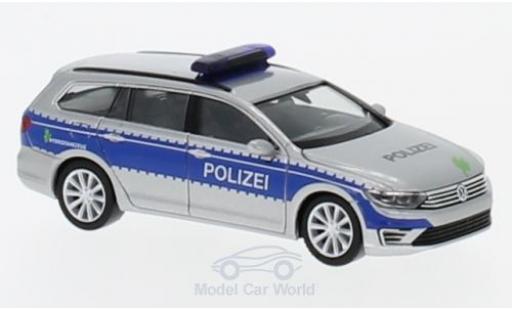 Modellautos Volkswagen Passat 1/87 Herpa Variant GTE Polizei Hamburg Volkswagen Passat 1/87 Herpa Variant GTE Polizei Hamburg modellautos