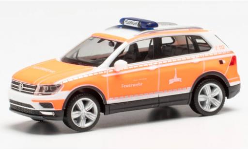 Modellautos Volkswagen Tiguan 1/87 Herpa Feuerwehr Kassel Volkswagen Tiguan 1/87 Herpa Feuerwehr Kassel modellautos