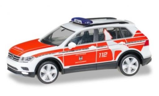 Modellautos Volkswagen Tiguan 1/87 Herpa Feuerwehr Wolfsburg Notarztfahrzeug Volkswagen Tiguan 1/87 Herpa Feuerwehr Wolfsburg Notarztfahrzeug modellautos
