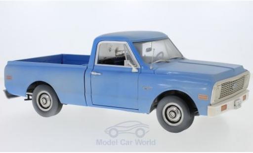 Modellautos Chevrolet C-10 1/18 Highway 61 Pick Up blau The Texas Chainsaw Massacre 1971 mit Schmutzeffekt Chevrolet C-10 1/18 Highway 61 Pick Up blau The Texas Chainsaw Massacre 1971 mit Schmutzeffekt modellautos