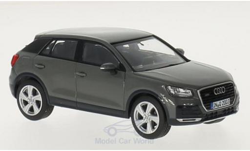 Audi Q2 1/43 iScale grau modellautos