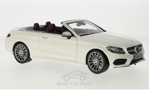 Modellautos Mercedes Classe C 1/18 iScale (A205) Cabriolet weiss/rot Softtop liegt Bei Mercedes Classe C 1/18 iScale (A205) Cabriolet weiss/rot Softtop liegt Bei modellautos
