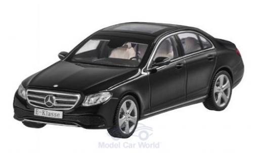 Modellautos Mercedes Classe E 1/43 iScale schwarz Mercedes Classe E 1/43 iScale schwarz modellautos