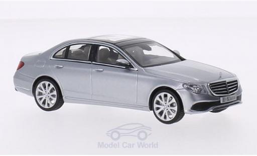 Modellautos Mercedes Classe E 1/43 iScale (W213) Exclusive silber 2016 Mercedes Classe E 1/43 iScale (W213) Exclusive silber 2016 modellautos