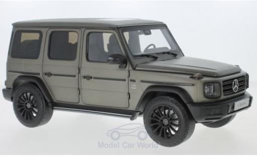Modellautos Mercedes Classe G 1/18 Minichamps (W463) silber 2019 40 Jahre Mercedes Classe G 1/18 Minichamps (W463) silber 2019 40 Jahre modellautos