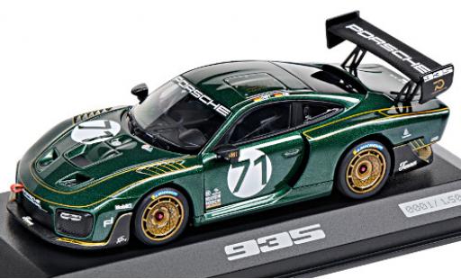 Modellautos Porsche 991 GT2 RS 1/43 Minichamps 935/19 No.71 Jägermeister Basis: 911 GT2 RS (.2) Porsche 991 GT2 RS 1/43 Minichamps 935/19 No.71 Jägermeister Basis: 911 GT2 RS (.2) modellautos