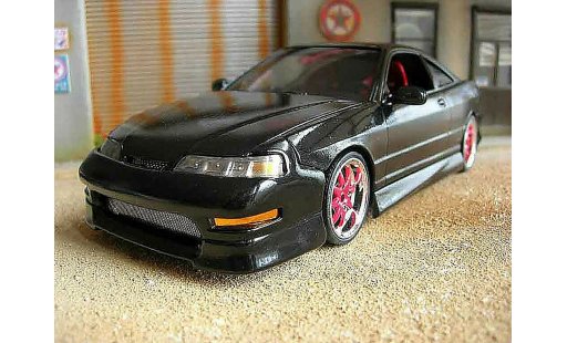 Honda Integra Type R 1/18 Hot Wheels jdm schwarz modellautos