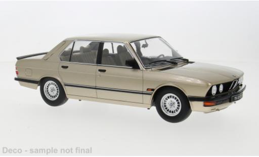 Modellautos Bmw 520 1/18 IXO i (E28) metallise gold 1987 1:18 Bmw 520 1/18 IXO i (E28) metallise gold 1987 1:18 modellautos