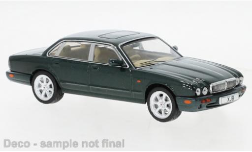 Modellautos Jaguar XJ 1/43 IXO 8 (X 308) vert 1998 Jaguar XJ 1/43 IXO 8 (X 308) vert 1998 modellautos