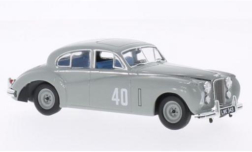 Modellautos Jaguar MK 1/43 IXO VII No.40 Silverstone 1953 S.Moss Jaguar MK 1/43 IXO VII No.40 Silverstone 1953 S.Moss modellautos
