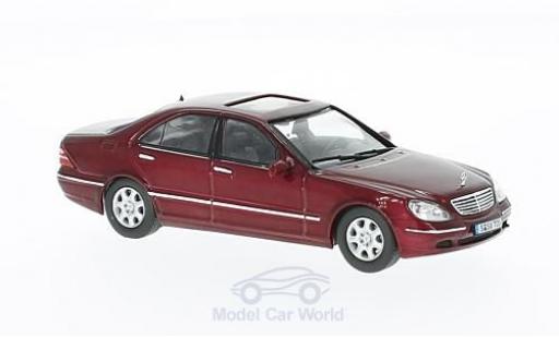Modellautos Mercedes S500 500 1/43 IXO (W220) mettalic rot 2000 Mercedes S500 500 1/43 IXO (W220) mettalic rot 2000 modellautos