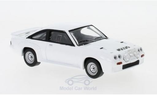 Modellautos Opel Manta 1/43 IXO 400 weiss 1986 Plain Body Version inklusive 4 Ersatzräder Opel Manta 1/43 IXO 400 weiss 1986 Plain Body Version inklusive 4 Ersatzräder modellautos
