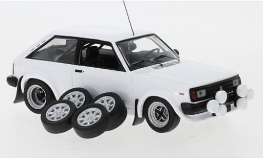 Modellautos Talbot Sunbeam 1/43 IXO Lotus weiss 1979 Plain Body Version y compris les 4 Ersatzräder et extra Scheinwerfer Talbot Sunbeam 1/43 IXO Lotus weiss 1979 Plain Body Version y compris les 4 Ersatzräder et extra Scheinwerfer modellautos