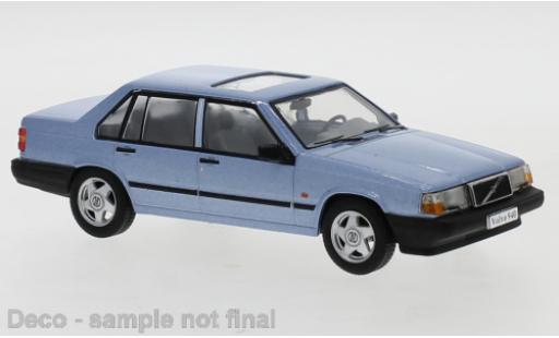 Modellautos Volvo 940 1/43 IXO Turbo mettalic blau 1990 Volvo 940 1/43 IXO Turbo mettalic blau 1990 modellautos