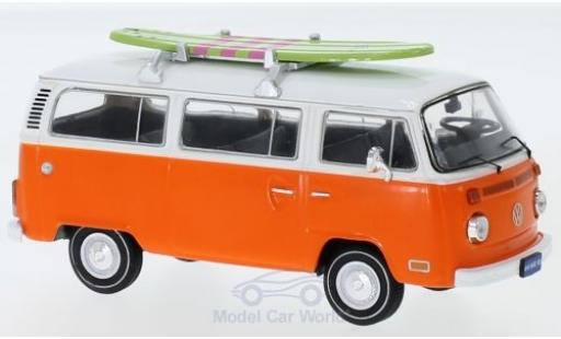 Modellautos Volkswagen T2 1/43 IXO Bus orange/weiss 1975 mit Surfboard Volkswagen T2 1/43 IXO Bus orange/weiss 1975 mit Surfboard modellautos