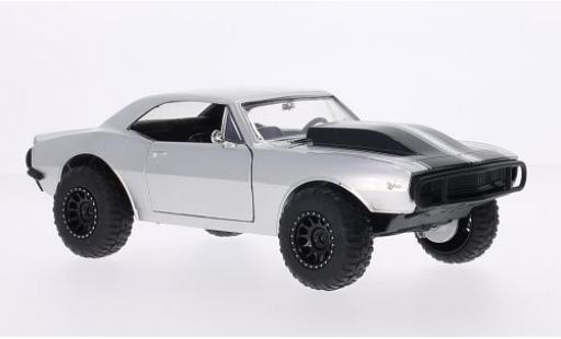 Modellautos Chevrolet Camaro 1/24 Jada Toys Z/28 Off Road silber/schwarz Fast & Furious 1967 Chevrolet Camaro 1/24 Jada Toys Z/28 Off Road silber/schwarz Fast & Furious 1967 modellautos