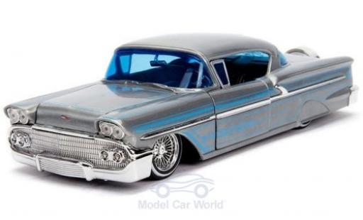 Modellautos Chevrolet Impala 1/24 Jada Toys Hardtop grau/blau 1958 Chevrolet Impala 1/24 Jada Toys Hardtop grau/blau 1958 modellautos