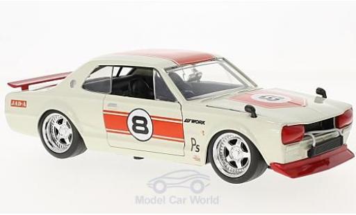 Modellautos Nissan Skyline 1/24 Jada Toys 2000 GT-R (KPGC 10) weiss/rot RHD 1971 Nissan Skyline 1/24 Jada Toys 2000 GT-R (KPGC 10) weiss/rot RHD 1971 modellautos