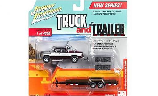 Modellautos Dodge RAM 1/64 Johnny Lightning Ram 1500 violett/silber 1996 avec Flatbed remorque sans Vitrine Dodge RAM 1/64 Johnny Lightning Ram 1500 violett/silber 1996 avec Flatbed remorque sans Vitrine modellautos