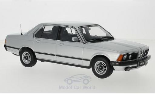 Bmw 733 1/18 KK Scale i (E23) silber 1977 Türen und Hauben sind nicht zu öffnen modellautos