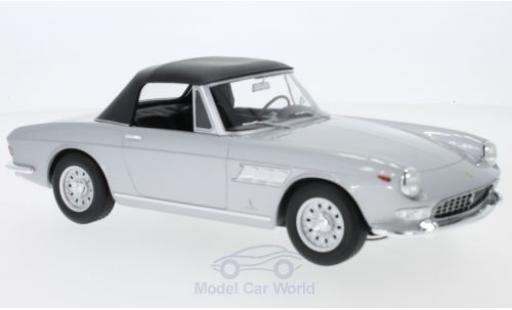 Modellautos Ferrari 275 1/18 KK Scale GTS Pininfarina Spyder silber Softtop liegt ein Ferrari 275 1/18 KK Scale GTS Pininfarina Spyder silber Softtop liegt ein modellautos
