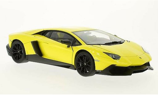Lamborghini Aventador LP720-4 1/18 Autoart 50th Anniversary Edition gelb 2013 modellautos
