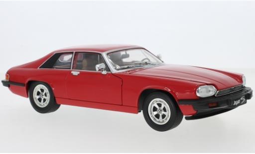Modellautos Jaguar XJS 1/18 Lucky Die Cast rot 1975 Jaguar XJS 1/18 Lucky Die Cast rot 1975 modellautos