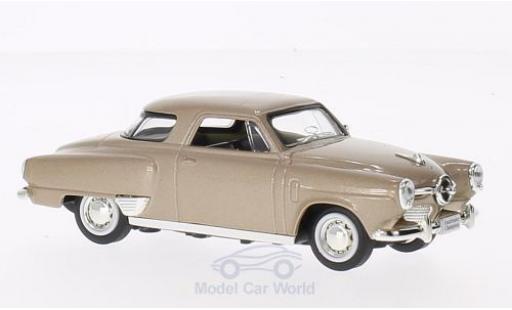 Modellautos Studebaker Champion 1/43 Lucky Die Cast mettalic beige 1950 ohne Vitrine Studebaker Champion 1/43 Lucky Die Cast mettalic beige 1950 ohne Vitrine modellautos
