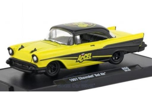 Modellautos Chevrolet Bel Air 1957 1/64 M2 Machines gelb/schwarz 1957 Chevrolet Bel Air 1957 1/64 M2 Machines gelb/schwarz 1957 modellautos