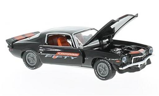 Chevrolet Camaro 1/64 M2 Machines Z/28 schwarz/orange 1972 Fifty Years modellautos