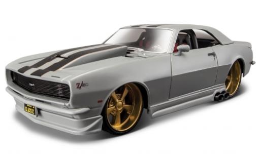 Modellautos Chevrolet Camaro 1/24 Maisto Z/28 grau/schwarz 1968 Chevrolet Camaro 1/24 Maisto Z/28 grau/schwarz 1968 modellautos