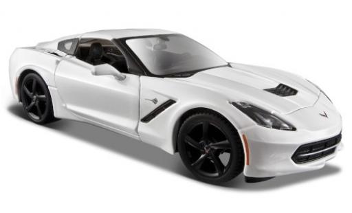 Modellautos Chevrolet Corvette 1/24 Maisto Stingray (C7) weiss 2014 Chevrolet Corvette 1/24 Maisto Stingray (C7) weiss 2014 modellautos