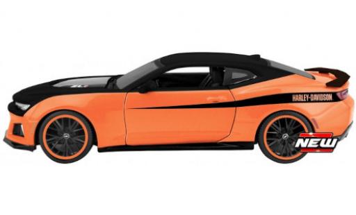 Modellautos Chevrolet Camaro 1/24 Maisto ZL1 Douane orange/noire Harley-Davidson Chevrolet Camaro 1/24 Maisto ZL1 Douane orange/noire Harley-Davidson modellautos