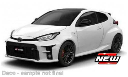 Toyota Yaris 1/24 Maisto GR weiss 2021 modellautos