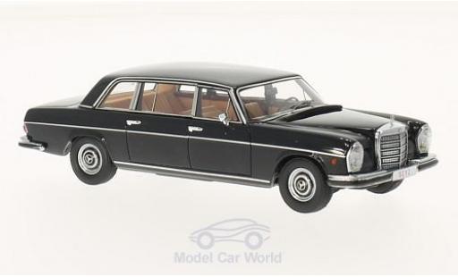 Modellautos Mercedes 300 SEL 1/43 Matrix SEL W109 Lang schwarz 1967 Mercedes 300 SEL 1/43 Matrix SEL W109 Lang schwarz 1967 modellautos