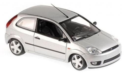 Modellautos Ford Fiesta 1/43 Maxichamps silber 2002 1:43 Ford Fiesta 1/43 Maxichamps silber 2002 1:43 modellautos