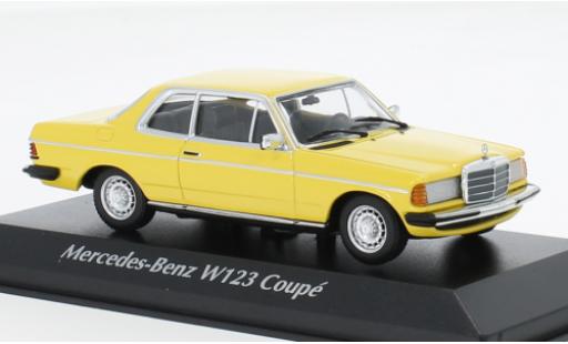 Modellautos Mercedes 230 1/43 Maxichamps CE (C123) jaune 1976 Mercedes 230 1/43 Maxichamps CE (C123) jaune 1976 modellautos