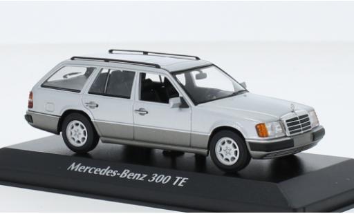 Modellautos Mercedes 300 1/43 Maxichamps TE (S124) d 1990 Mercedes 300 1/43 Maxichamps TE (S124) d 1990 modellautos