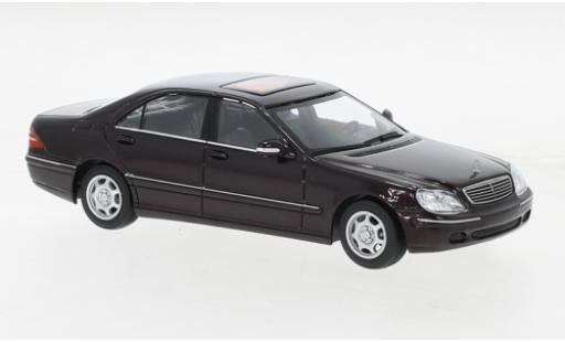 Mercedes Classe S 1/43 Maxichamps (W220) metallise rot 1998 modellautos