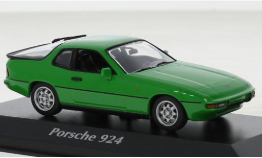 Porsche 924 1/43 Maxichamps grün 1984 modellautos