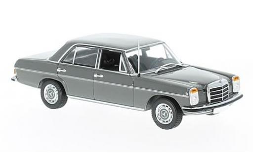 Modellautos Mercedes 200 1/43 Maxichamps D (W114/115) grau 1967 Mercedes 200 1/43 Maxichamps D (W114/115) grau 1967 modellautos