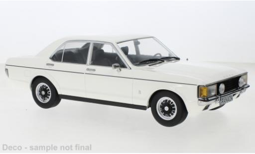 Ford Granada 1/18 MCG MK I weiss 1975 modellautos