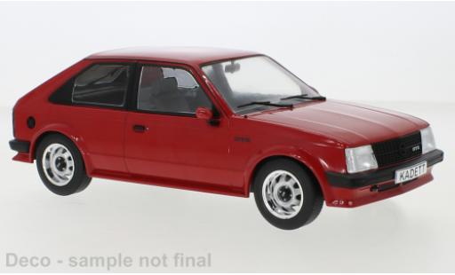 Opel Kadett 1/18 MCG D GTE rot 1983 modellautos
