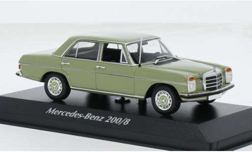 Mercedes 200 1/43 Maxichamps /8 (W114) gr&uuml;n 1968 1:43