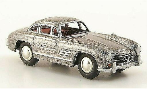 Mercedes 300 Base 1/87 Bub (W 198) grau modellautos