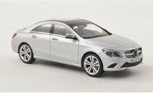 Mercedes CLA Base 1/43 Schuco (C117) grau modellautos
