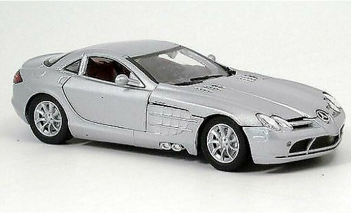 Mercedes SLR Base 1/24 Motormax McLaren grau modellautos
